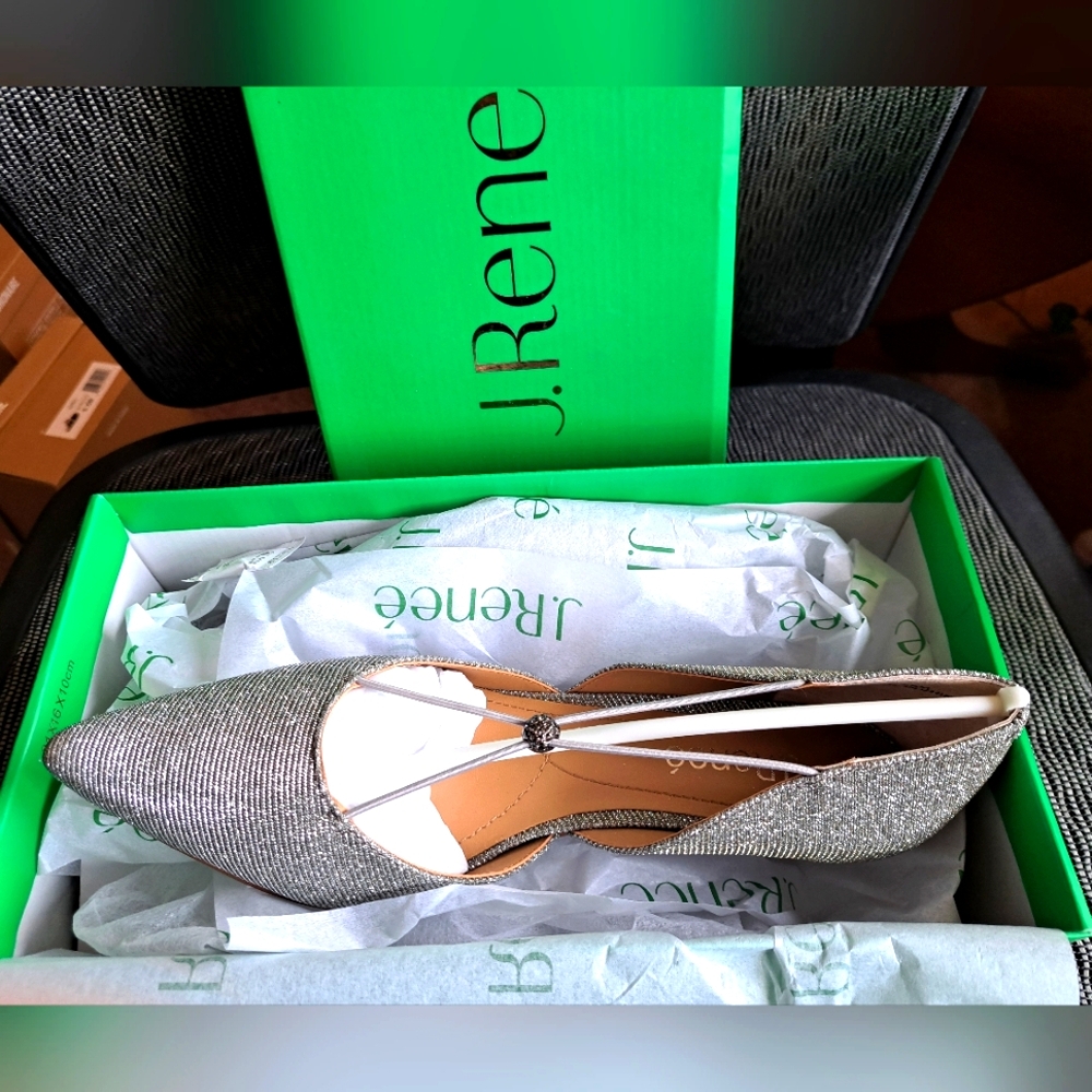 J. RENEE pewter Heels  Elegant Sparkly Design SIZE 8.5 BRAND NEW in box SHOES